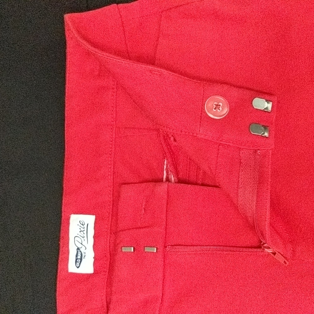 Old Navy Pixie Pants - image 5